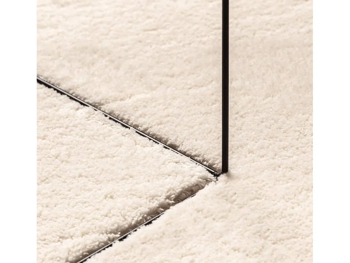 Alfombra HUARTE de pelo corto suave y lavable beige 120x120 cm