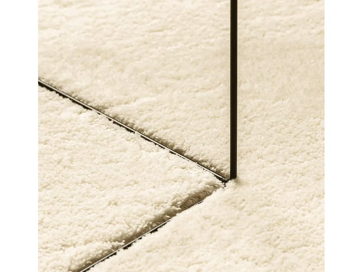 Alfombra HUARTE de pelo corto suave y lavable color crema 80x200 cm