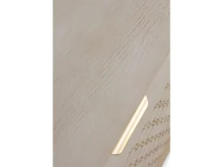 Aparador de 3 puertas chapado en madera de roble y color beige