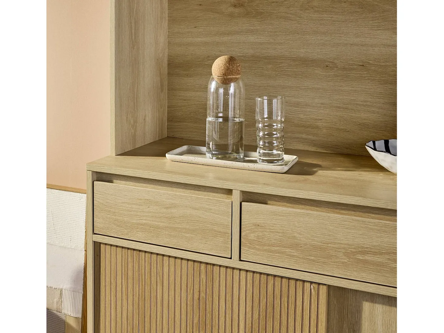 Aparador decorado en madera 4 puertas 3 cajones, 110cm natural