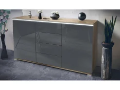 Aparador Faro V1 – Mueble con 2 Puertas y 4 Cajones, Armario con Tira de Luz LED, Roble Evoke / gris de alto brillo (138,5 x 75,5 x 35)
