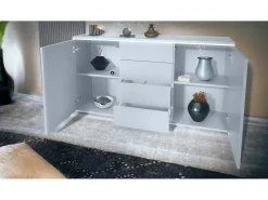 Aparador Faro V1 – Mueble con 2 Puertas y 4 Cajones, Armario con Tira de Luz LED, blanco mate / burdeos de alto brillo (138,5 x 75,5 x 35)