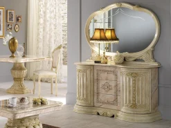 Aparador Lesly de 134 cm con 2 puertas y 3 cajones en madera lacada brillante con efecto mármol beige ónix y dorado