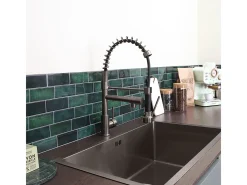 Big Pro Mezclador de fregadero con rociador móvil gris metalizado Essebagno