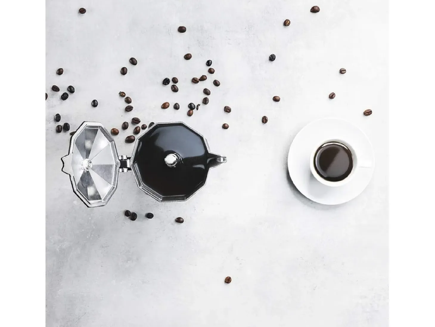 Cafetera italiana Cecotec Mokclassic 300 3 tazas aluminio fundido negro