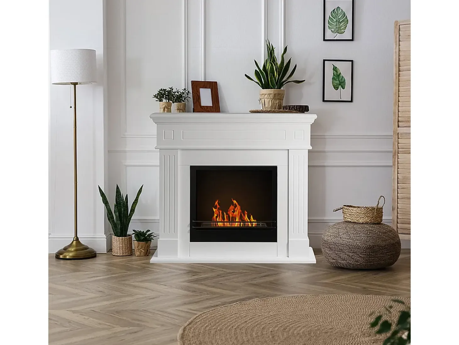 Chimenea de bioetanol Cambridge, de pie, en madera blanca, 110 x 37 x 102 cm.