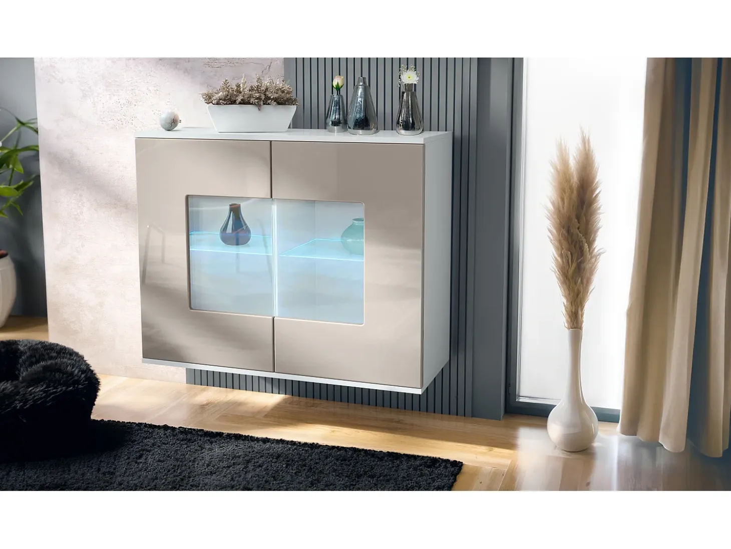 Cómoda Grömitz V3, Moderno armario de cocina con 2 grandes puertas de cristal incl. iluminación RGB blanco mate / gris arena de alto brillo (92,5 x 73.5 x 35)
