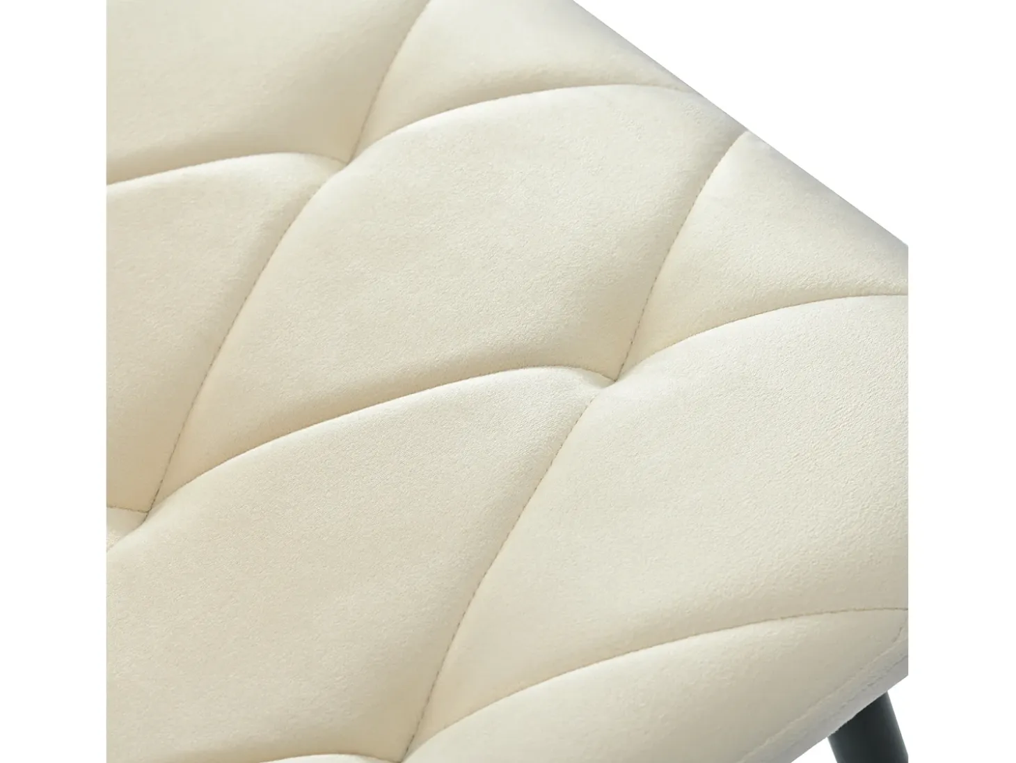 Conjunto de 4 sillas de comedor en terciopelo beige con respaldo acolchado y patas de metal negro