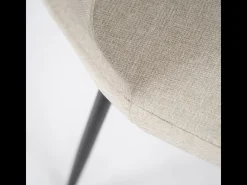 Conjunto de 4 sillas modernas en tejido beige "Giglio" con patas de metal pintado, 46x55 cm, alto 85 cm.