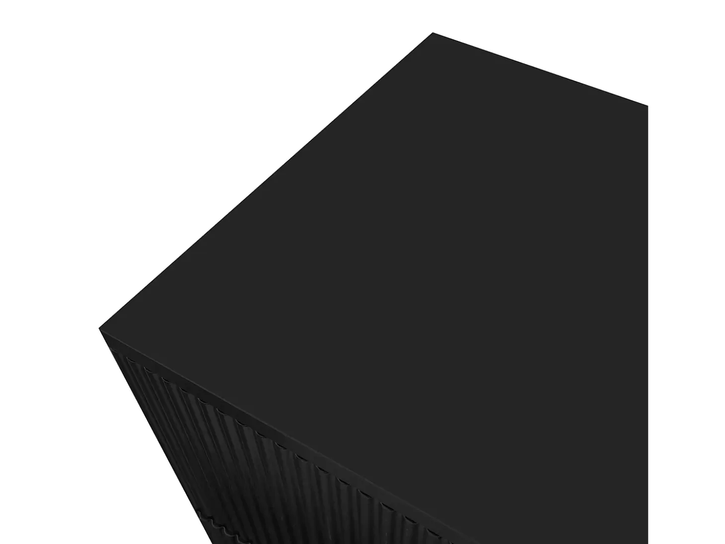 Elegante aparador con paneles texturizados, estantes regulables y detalles dorados, fabricado en tablero de partículas, color negro (83x35x101 cm)