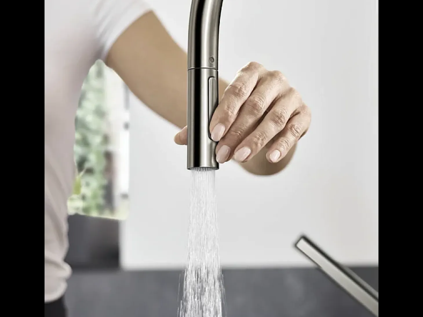Grifo de cocina con ducha HANSGROHE Talis M54 210 sBox 2 chorros aspecto acero inoxidable