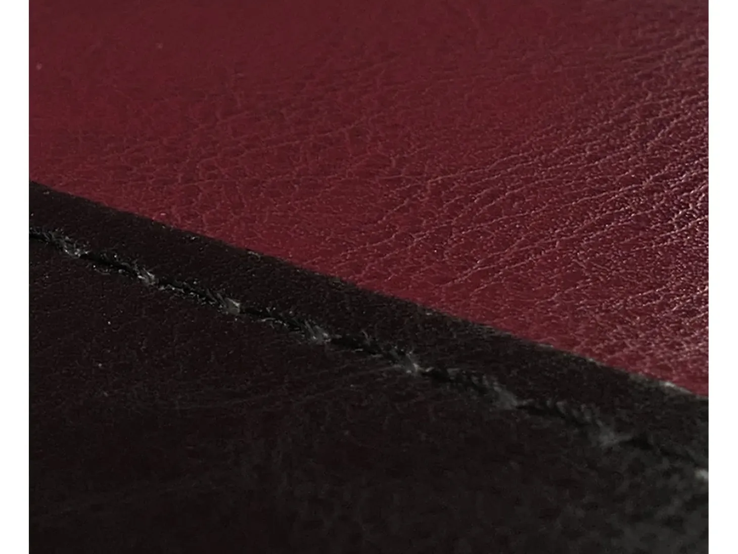 Juego de 6 sillas de comedor Littau de piel sintética, polipiel, negro-rojo, patas oscuras