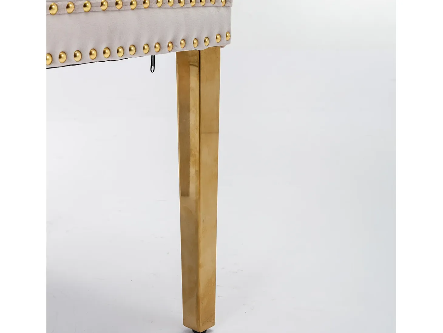 Juego de 2 sillas de comedor en terciopelo beige con respaldo acolchado y patas de metal dorado