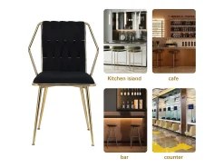 Juego de 2 sillas de comedor de terciopelo, con cómodos cojines y respaldo tejido a mano, patas resistentes de metal dorado, color negro