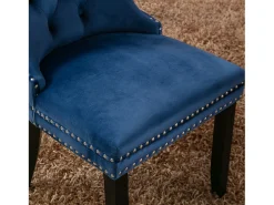 Juego de 2 sillas de terciopelo - Patas de madera y clavos decorativos - Azul