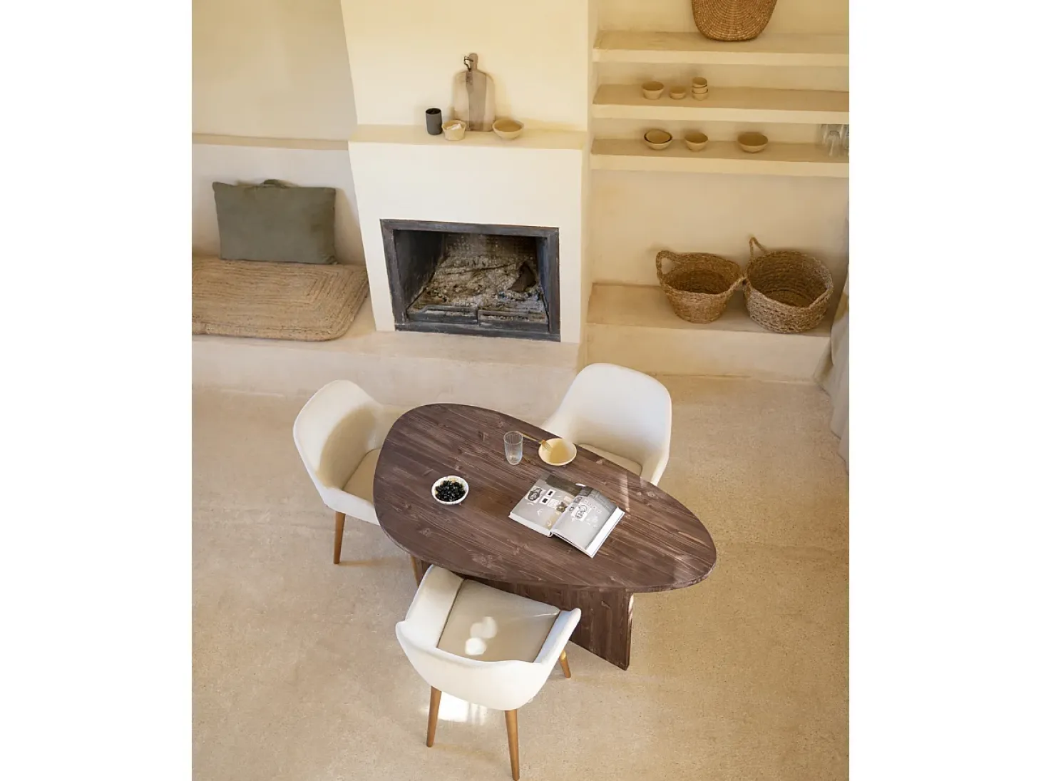 Mesa de comedor de forma orgánica de madera de abeto maciza Decowood en tono nogal de 142,9x75cm - MUR - DECOWOOD