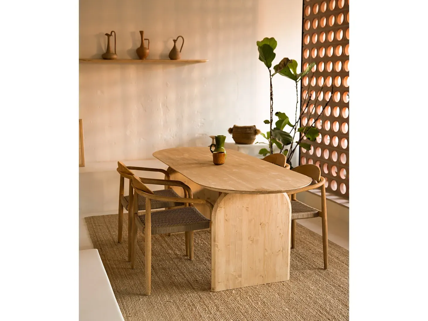 Mesa de comedor de madera de abeto maciza ovalada Decowood en tono roble medio de 200x75,2cm - BLOOM - DECOWOOD