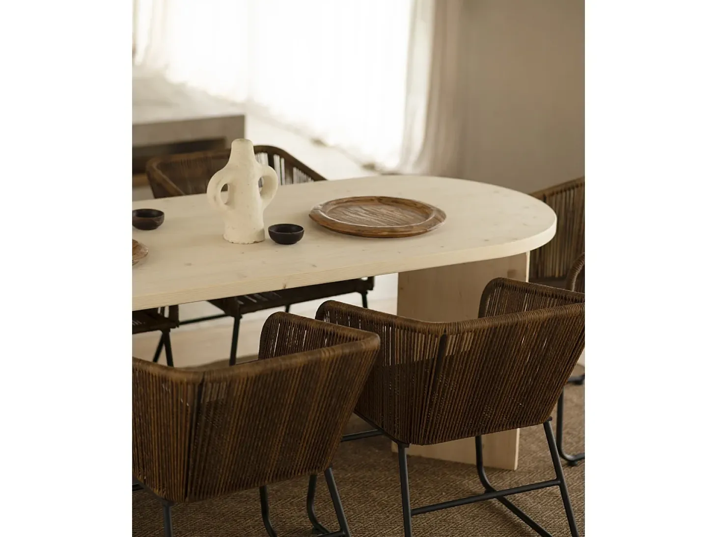 Mesa de comedor de madera maciza de abeto ovalada Decowood en tono natural de 160x75cm en tono natural - OSAKA - DECOWOOD