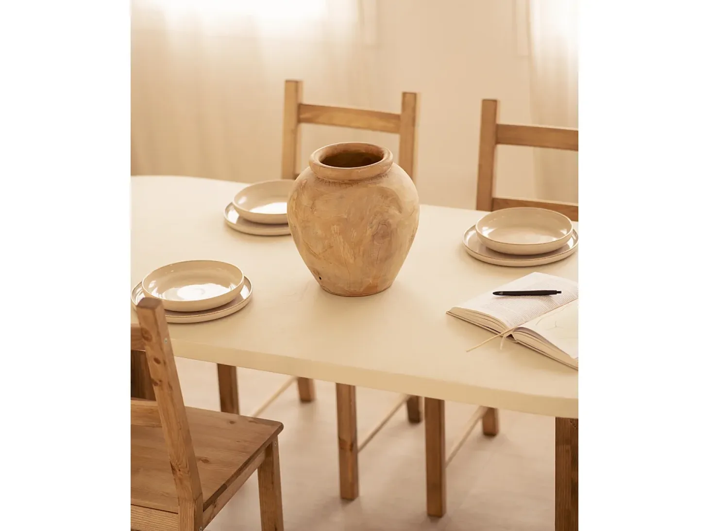 Mesa de comedor de madera maciza de abeto ovalada Decowood en tono blanco en microcemento y patas roble oscuro de 160x78cm - TOKYO - DECOWOOD