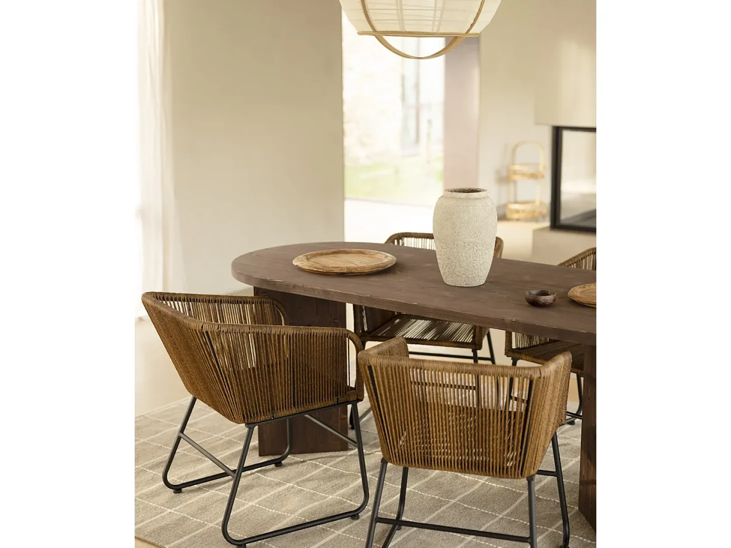Mesa de comedor de madera maciza de abeto ovalada Decowood en tono nogal de 160x75cm en tono nogal - OSAKA - DECOWOOD
