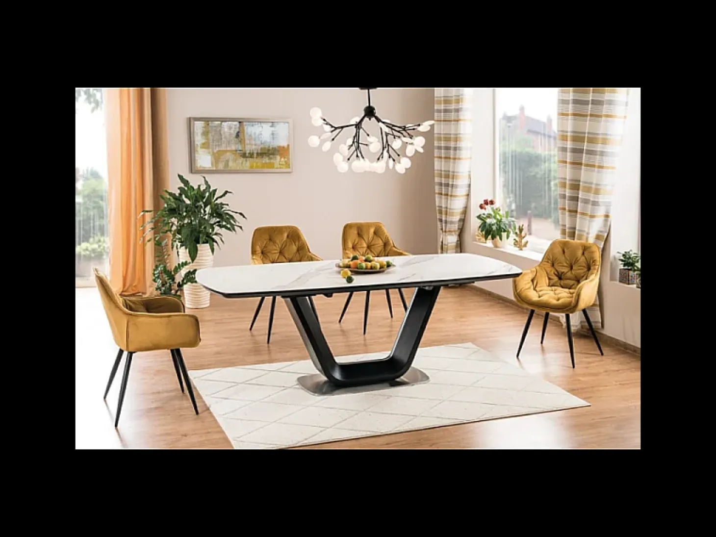 Mesa de comedor extensible negra y mármol 160cm Vanda