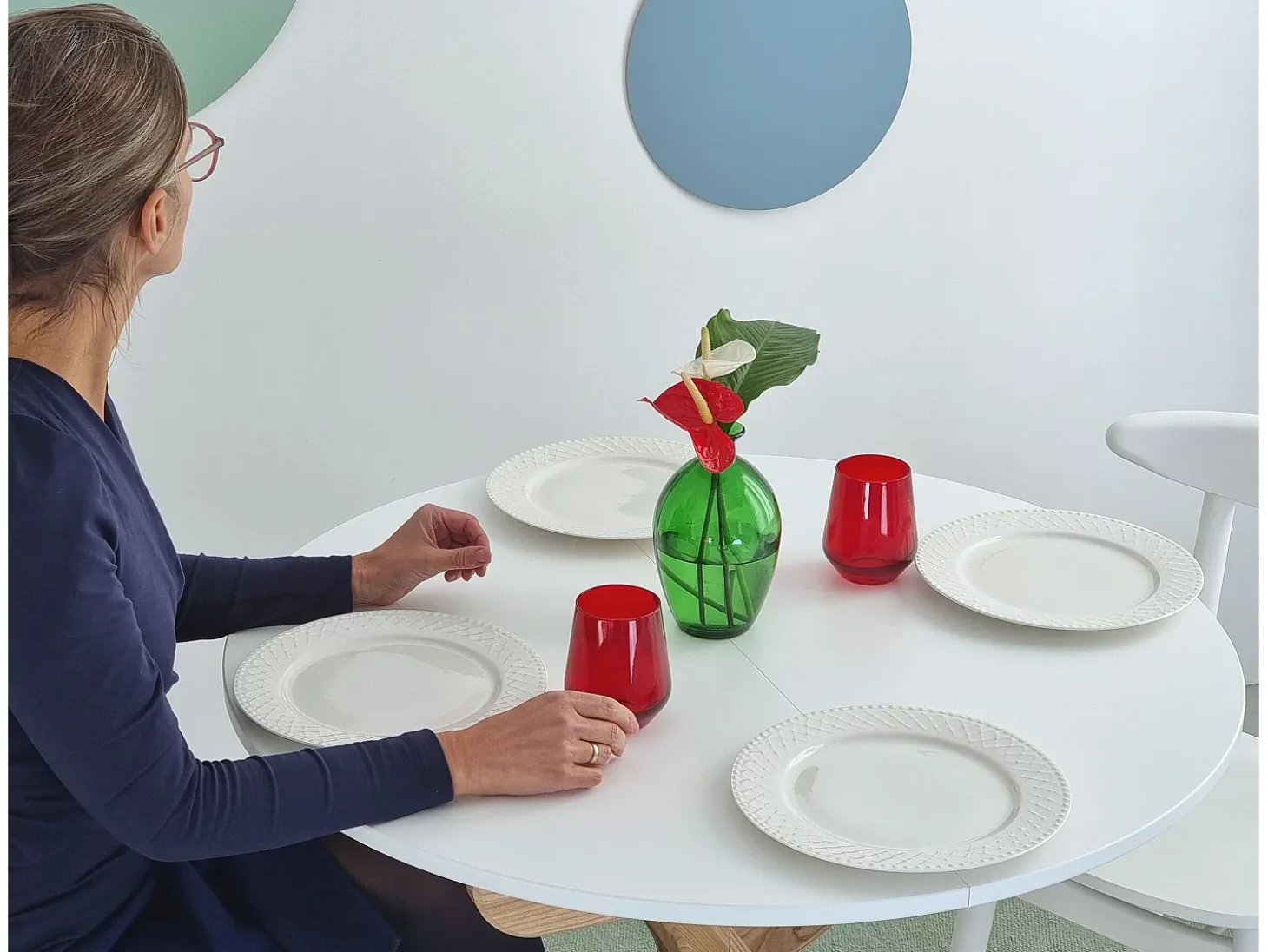 Mesa de comedor redonda extensible 90cm Jubi Blanca | Pata de fresno