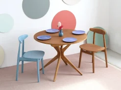 Mesa de comedor redonda extensible 100 cm para 5 personas Jubi chapa de fresno teñido nogal | Patas de fresno macizo teñidas nogal