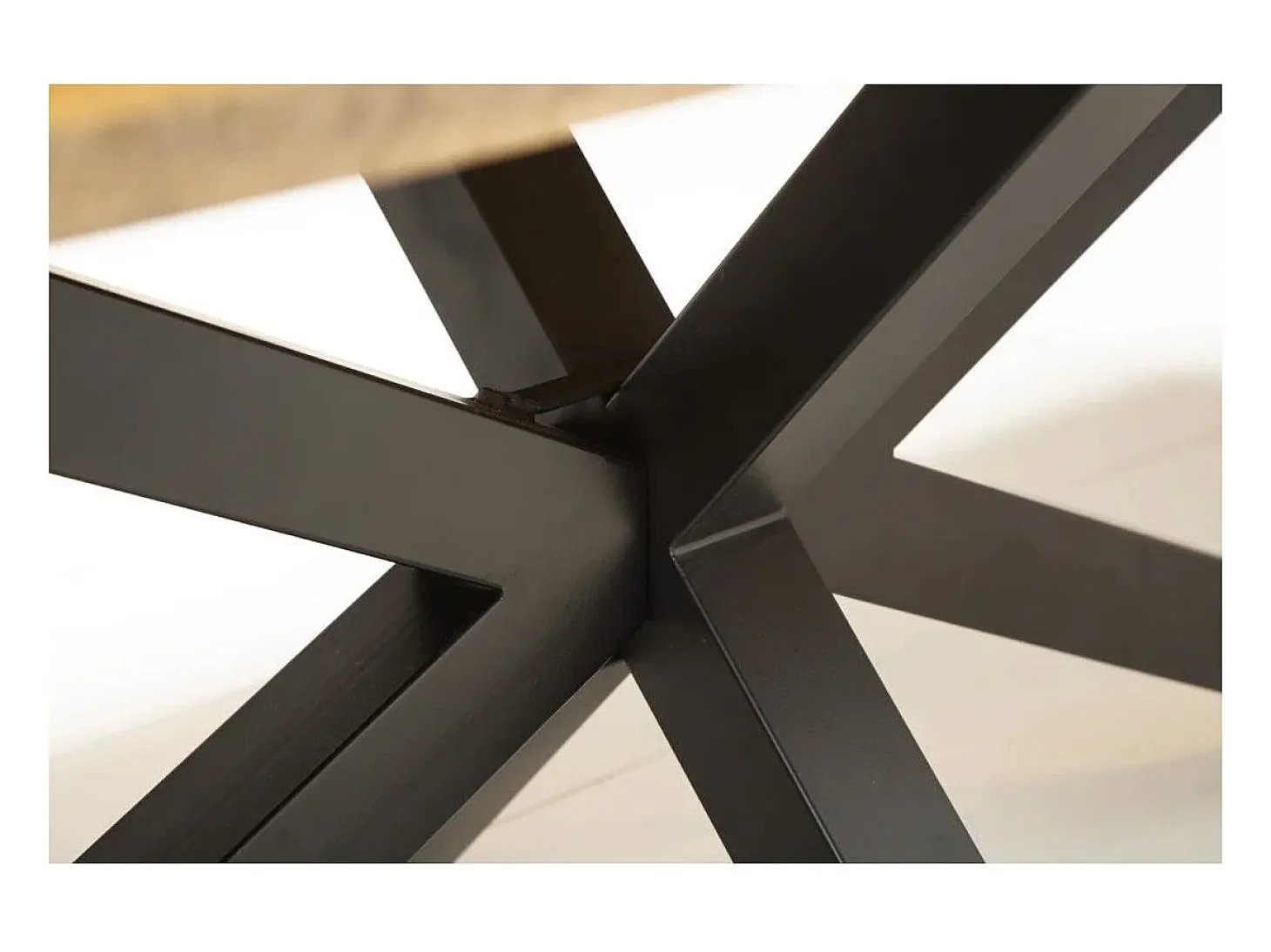 Mesa de comedor SOLARA 200 cm – Tablero de madera maciza y metal negro