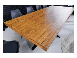 Mesa de comedor SOLARA – Madera de pino reciclado barnizado y metal negro – 240 cm – Estilo industrial