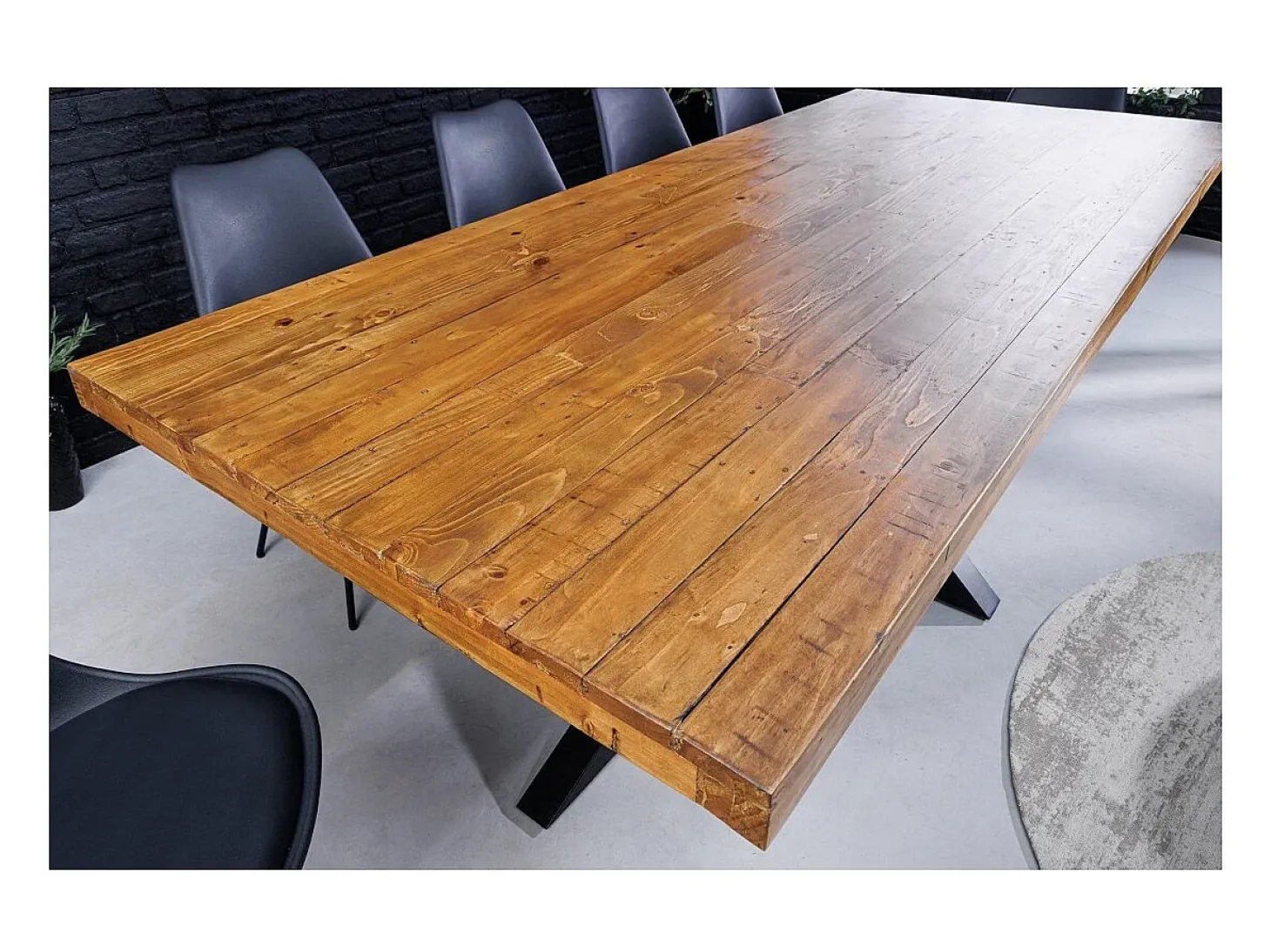 Mesa de comedor SOLARA – Madera de pino reciclado barnizado y metal negro – 240 cm – Estilo industrial