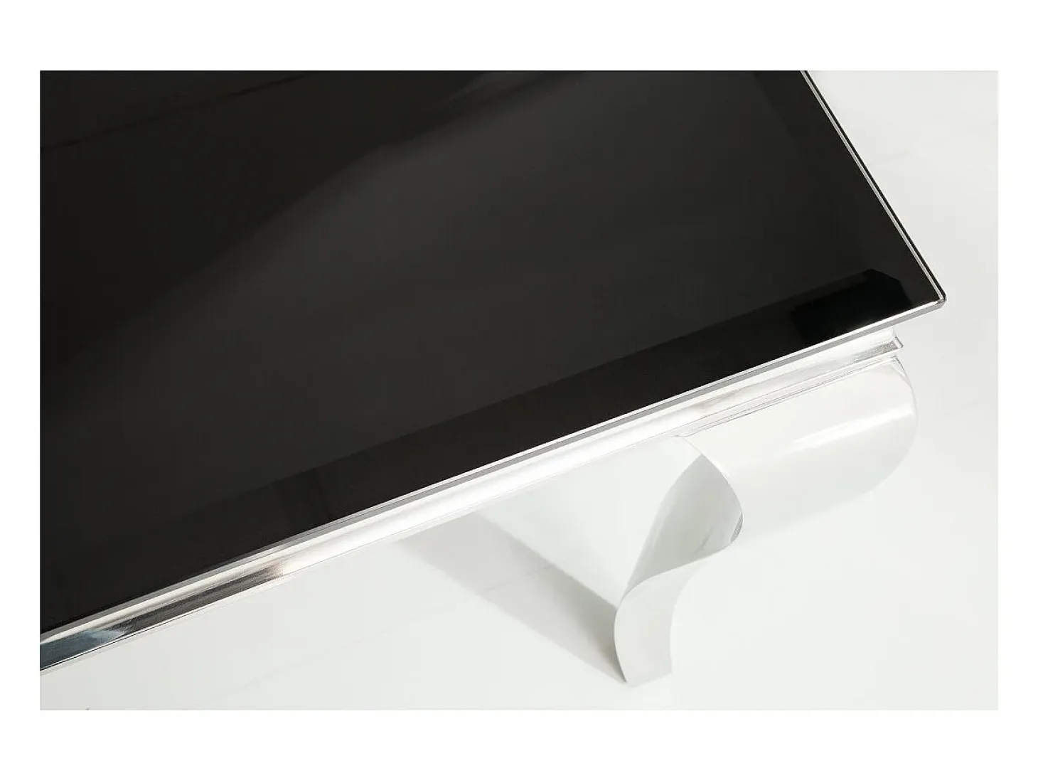 Mesa de comedor VELENA – Acero pulido y vidrio negro – 200 cm – Estilo barroco moderno