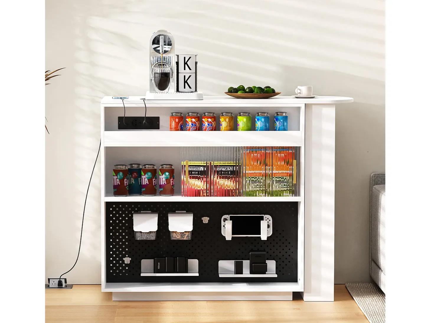 Mueble bar giratorio con enchufes, iluminación LED y tablero perforado - Blanco