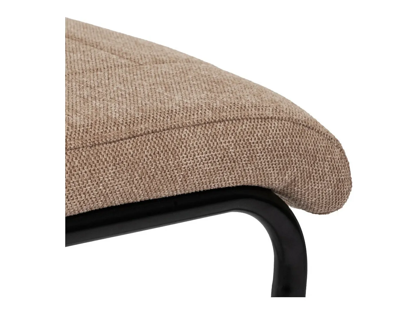 Pack de 4 sillas de comedor de 102x43x49 cm tapizadas en color marrón y patas negras Klara