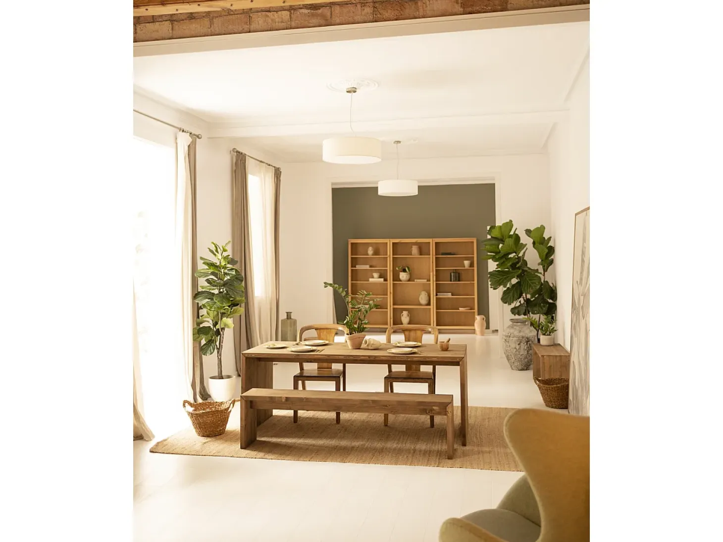 Pack mesa de comedor de 200x75cm y banco de 165x45cm rectangulares de madera de abeto maciza Decowood en tono roble oscuro - TELVA - DECOWOOD