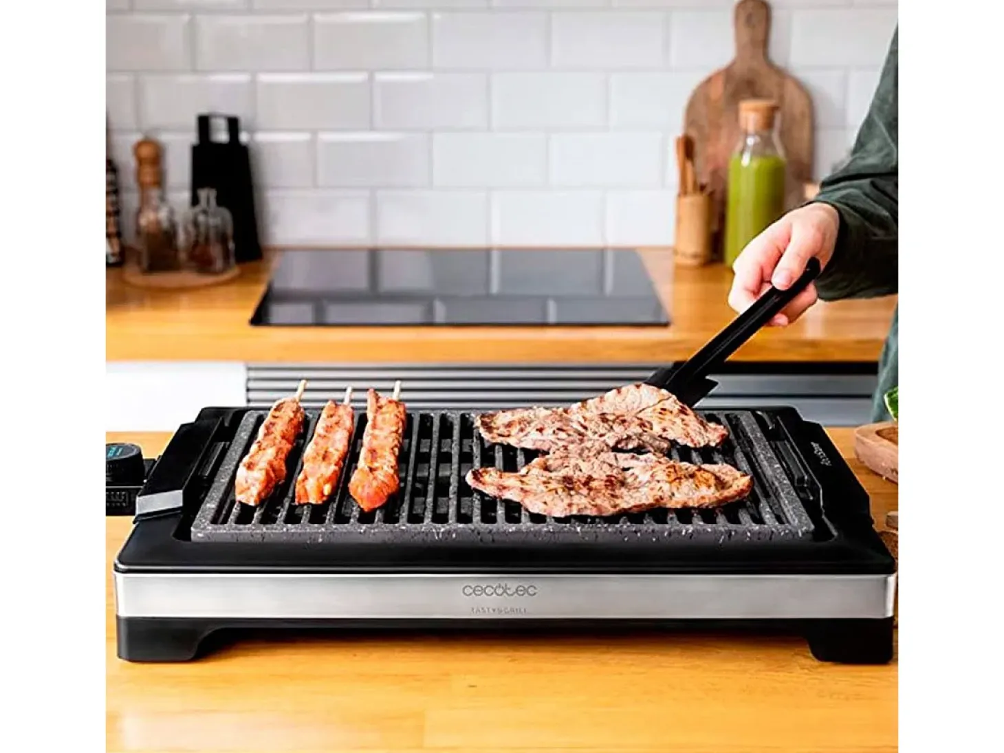 Plancha eléctrica Cecotec Tasty&Grill 2000 Inox LineStone 2000W negro/inox