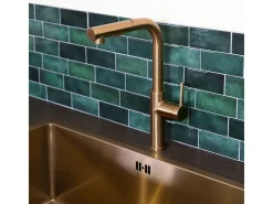 Pure II Mezclador de fregadero con teleducha extraíble en cobre cepillado Essebagno