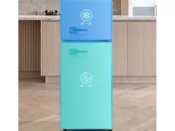 Refrigerador de dos puertas, 28L + 64L, con 3 estantes y LED, -27 ° C a 13 ° C, 116 kWh/año, eficiencia energética de
