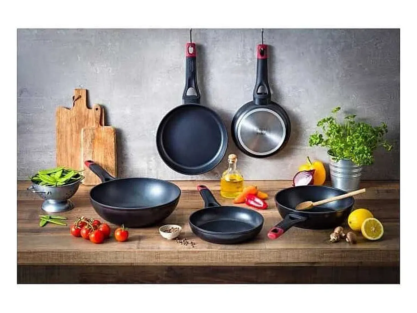 Sartén honda Óptima + Pyrex aluminio forjado negro Ø28 cm