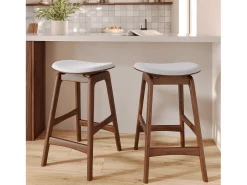 Set de 2 taburetes para isla central en madera y tela gris 65,5 cm - Jude