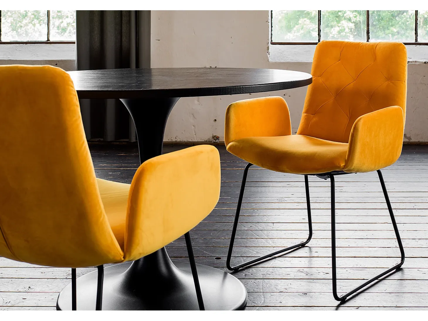 Silla - amarillo terciopelo - NEW CHARME