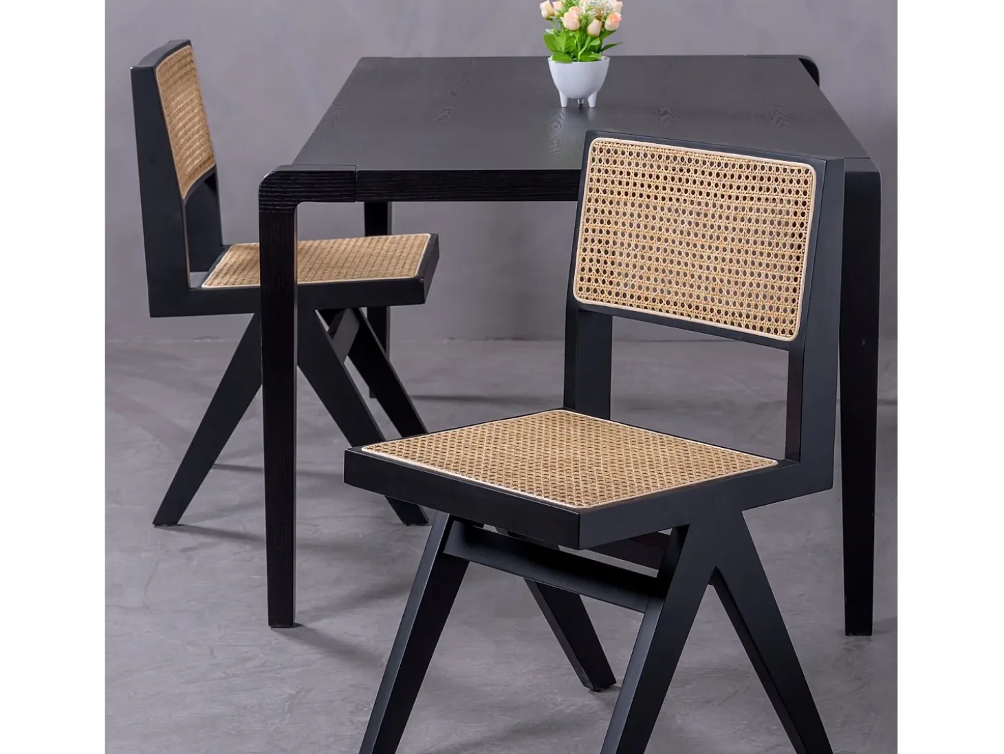 Silla cásica en rattan natural y madera de fresno - Compass - Negro