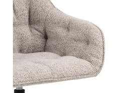 Silla de comedor Brooke con reposabrazos función giratoria beige.