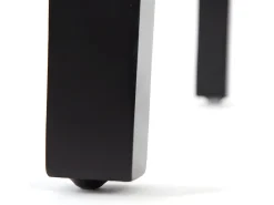 Silla de comedor Littau, blanco mate, patas oscuras