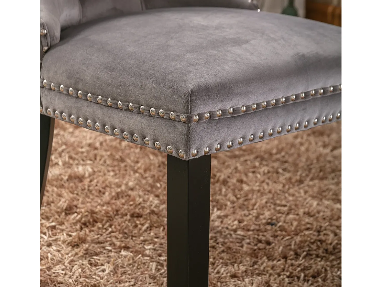 Silla de comedor moderna, terciopelo gris, patas de madera, clavos decorativos, juego de 2 (65x50x95 cm)