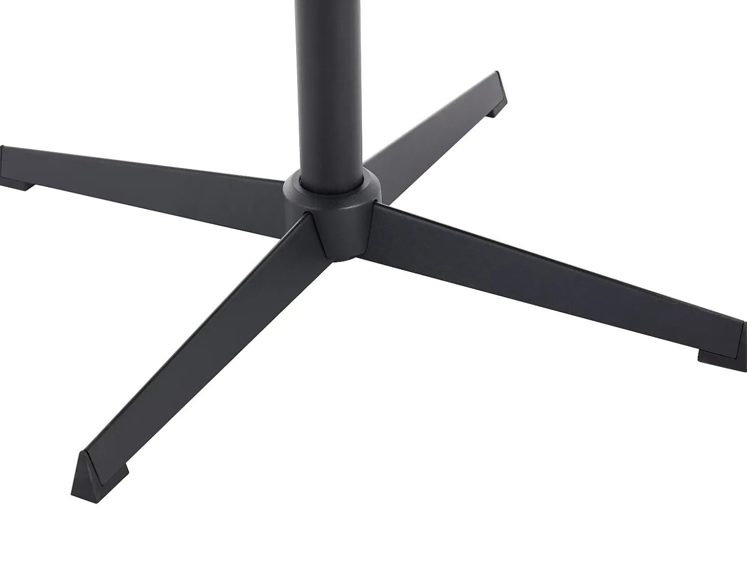 Silla de oficina de terciopelo beige y metal negro - CAPULI