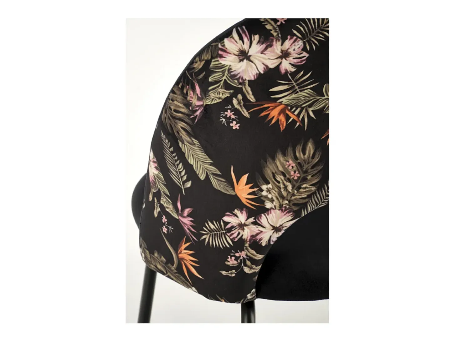 Silla de terciopelo negro con respaldo de estampado floral Marika