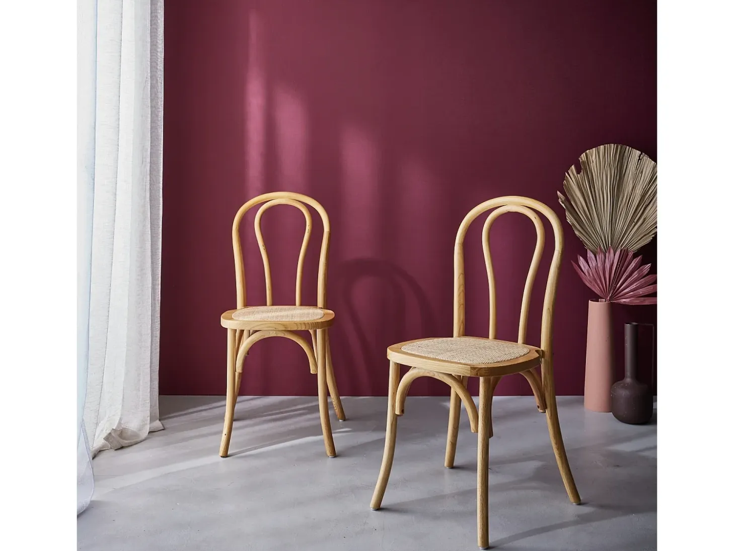 Silla vintage de madera y ratán, set de 2 natural