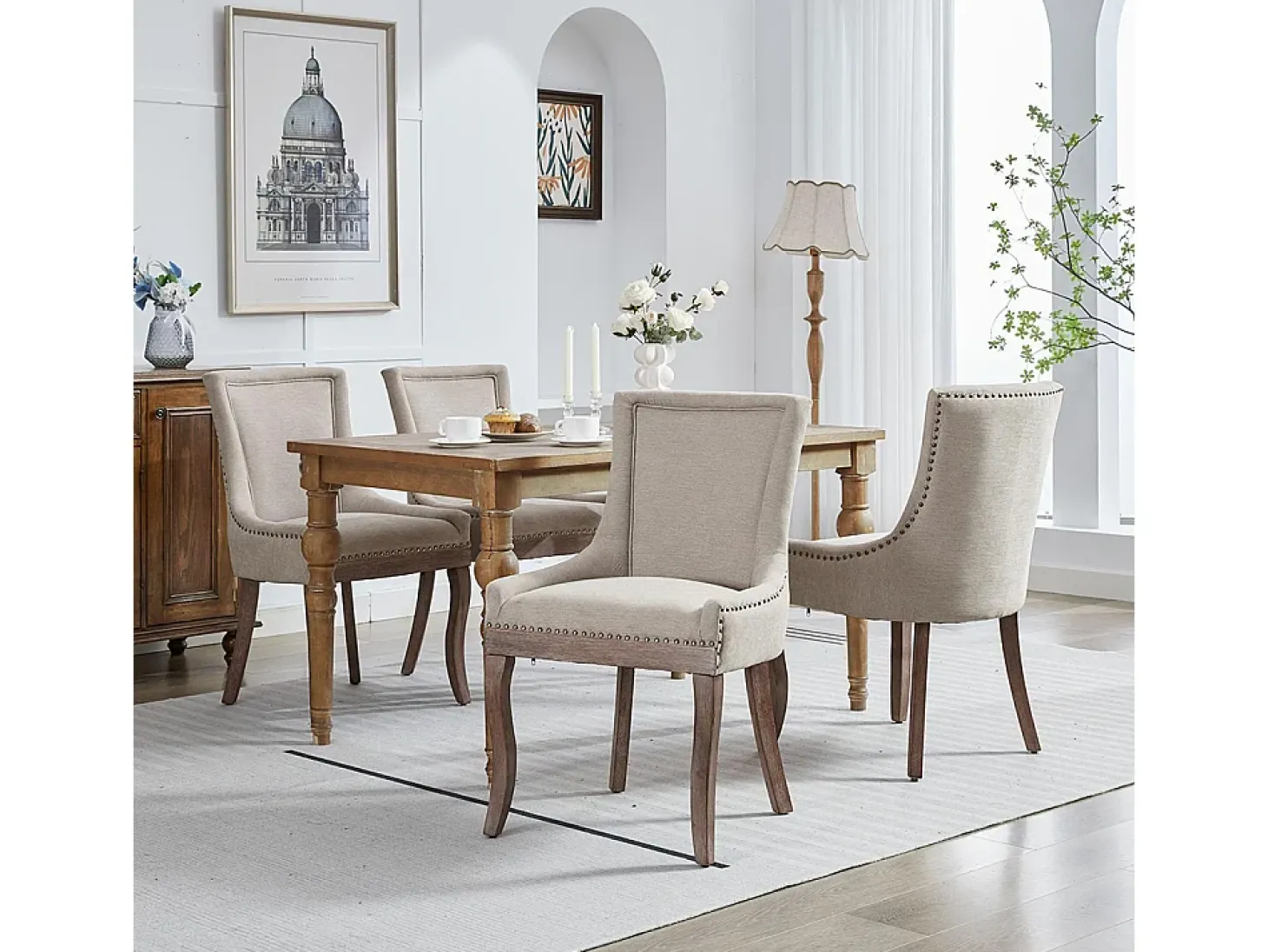 Sillas de comedor extragrandes, asientos acolchados de tela, tachuelas de bronce, juego de dos, beige