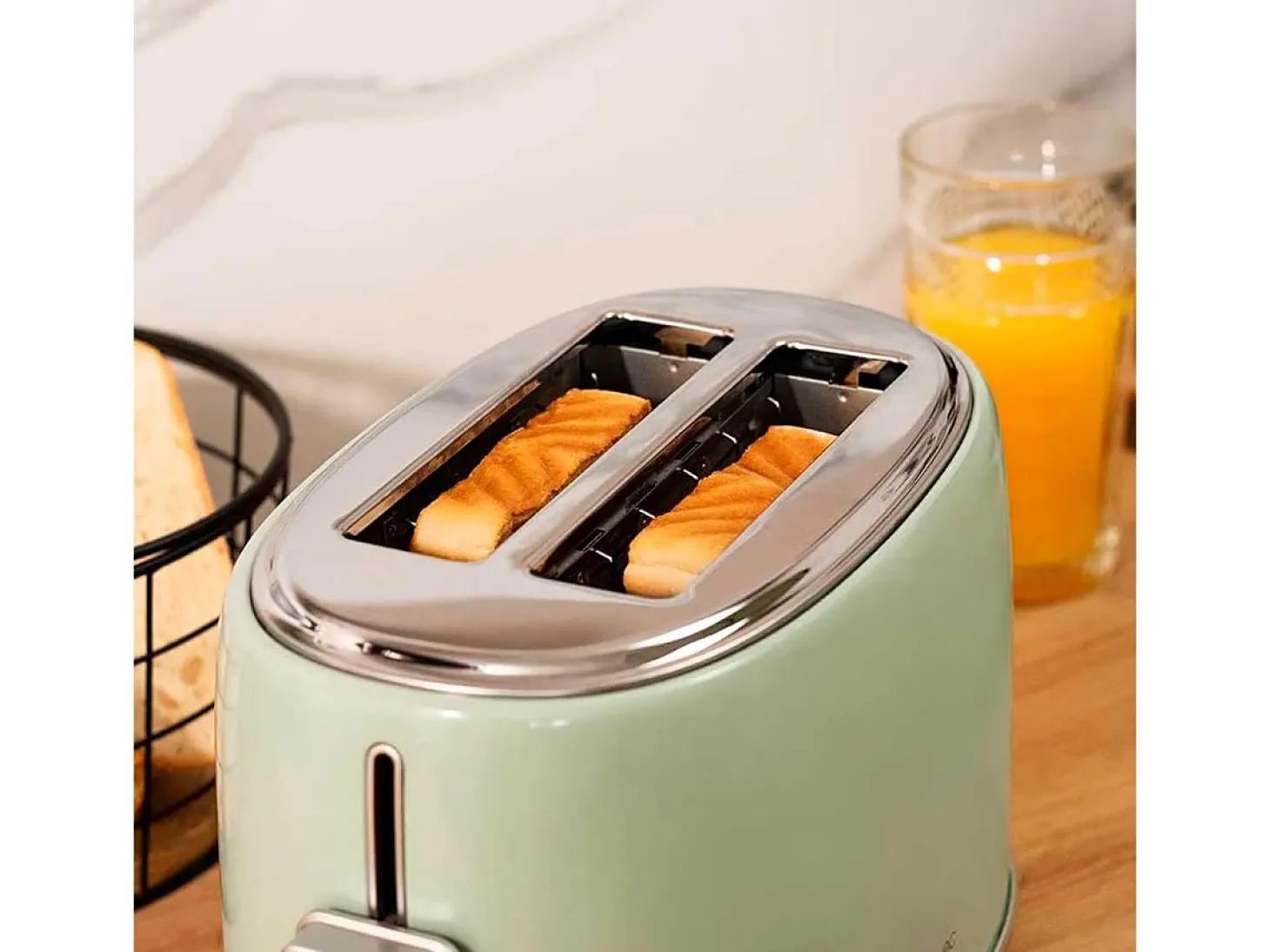 Tostador Cecotec Toast&Taste 1000 Retro Double 980W diseño retro verde
